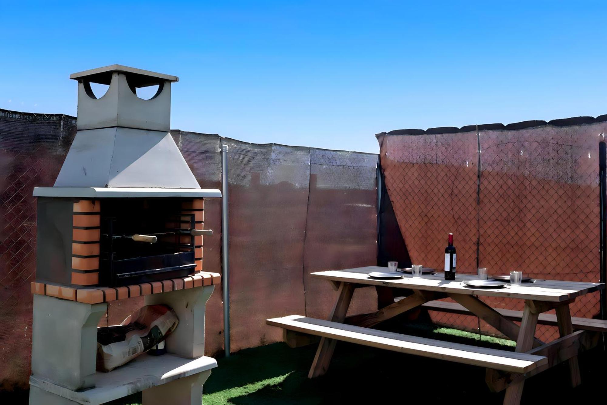 Cerca De La Playa Con Piscina, Jardin Camping *